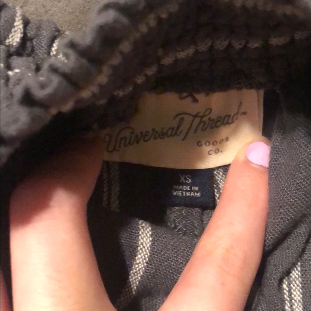 Shorts - Picture 2 of 2